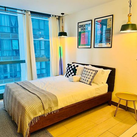 One Uptown Residences Bgc Тагуиг Екстериор снимка