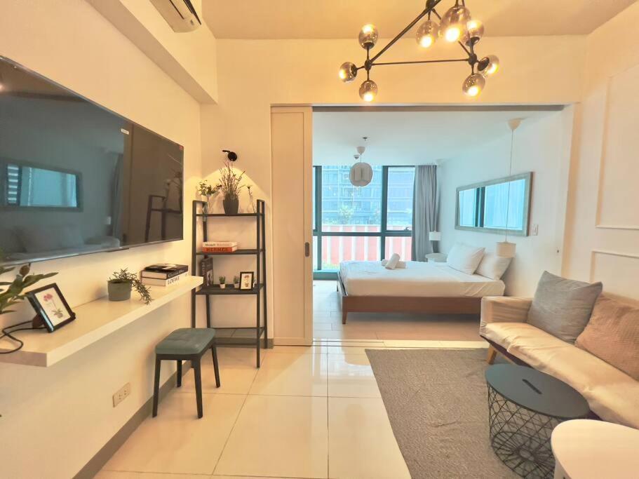 One Uptown Residences Bgc Тагуиг Екстериор снимка